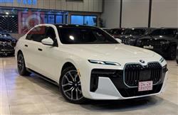 بي ام دبليو الفئة 7